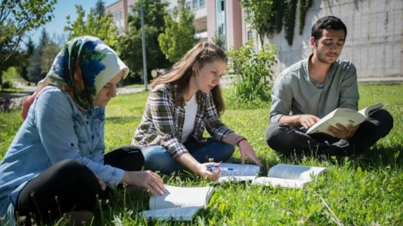 LGS puan ortalamasına göre İstanbul'un en iyi 22 lisesi! İlk dört 500 taban puana sahip - Sayfa 4