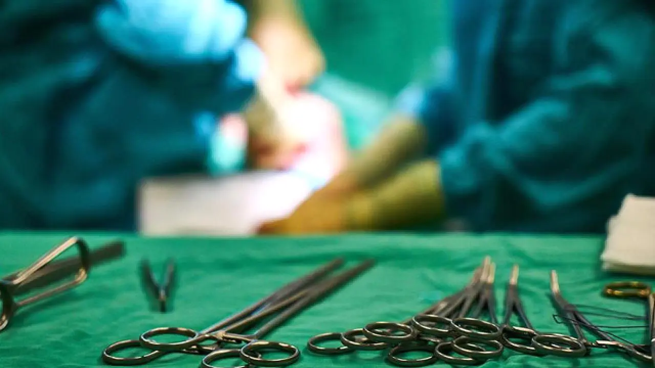 Hastalarından 'bıçak parası' isteyen doktor tutuklandı - Son Dakika Haberleri