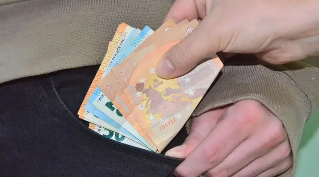 TÜ'de bıçak parası operasyonu - Güncel - Edirne'nin Sesi