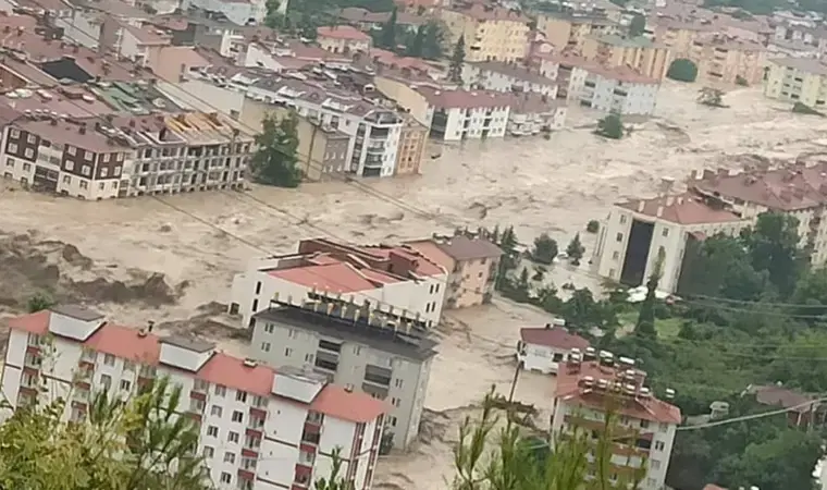 Karadeniz felaketi yaşıyor: Kastamonu ve Sinop'u sel vurdu - Son Dakika  Türkiye Haberleri | Cumhuriyet