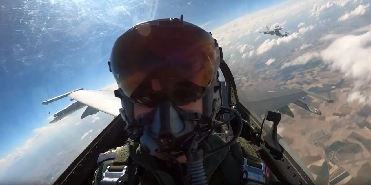 ABD F-16'sı Konya'ya acil iniş yaptı