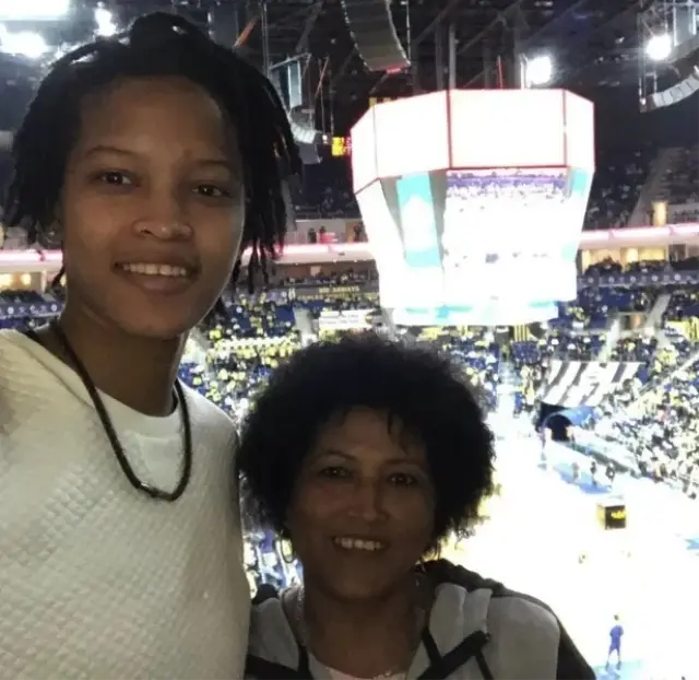 Vargas'ın annesini görenler şaştı kaldı