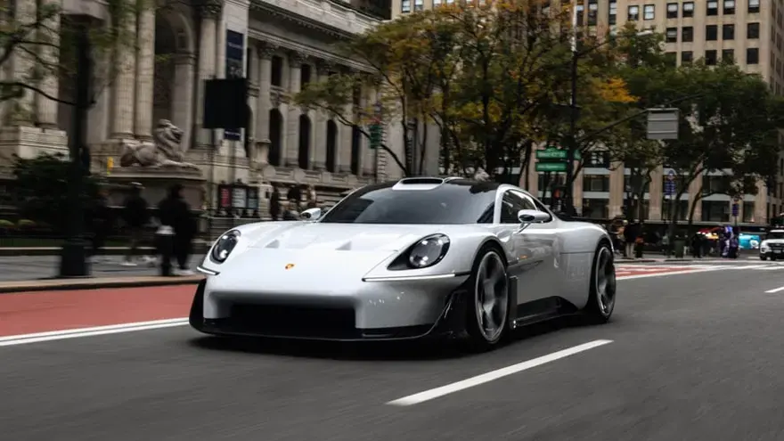 Yeni Porsche, New York sokaklarında: 73 yıllık hikaye yeniden canlandı 