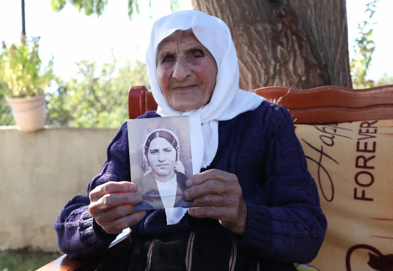 Dünyanın en yaşlı kadını! Hayatta olduğuna inanmayıp maaşını kestiler 