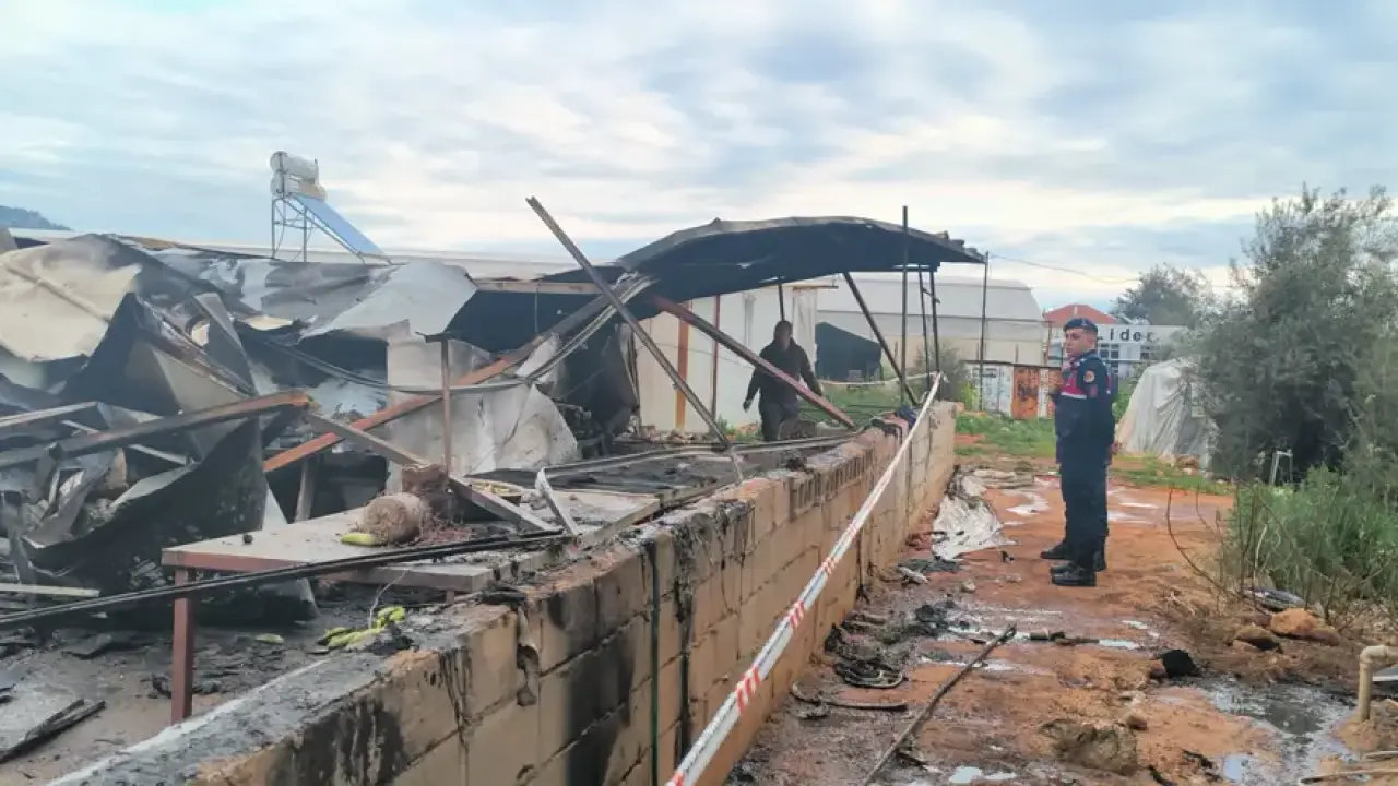 Bayramda Antalya'da yangın faciası: 5'i çocuk, 6 ölü 1