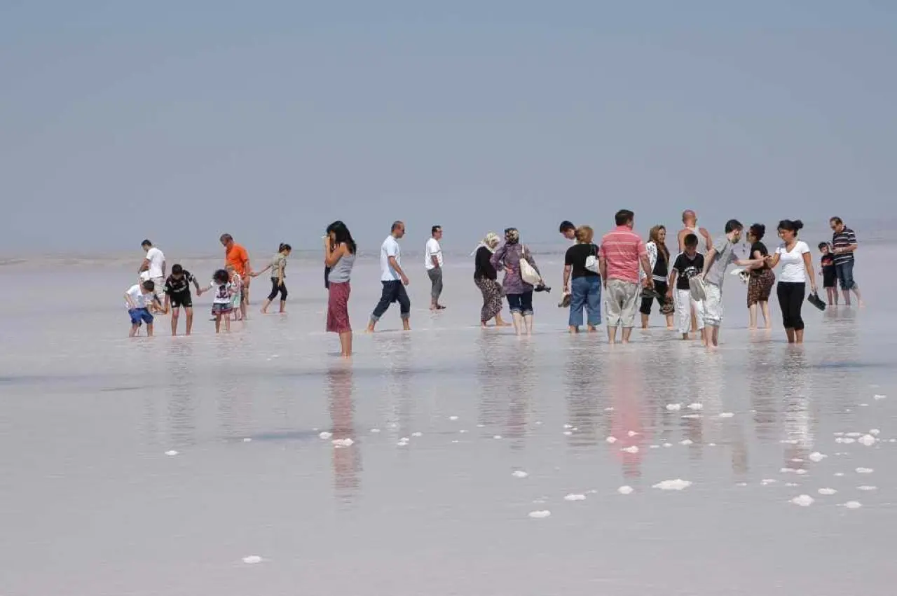 TUZ GÖLÜ | Kültür Portalı